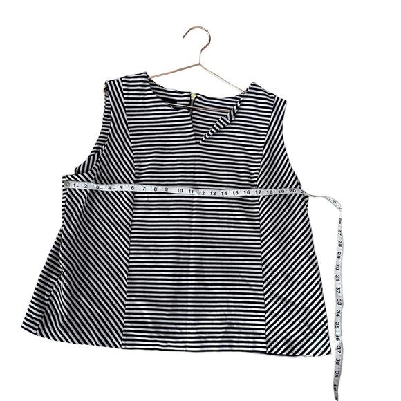 TALBOTS striped sleeveless top with v neck size 3X petite - Picture 5 of 6